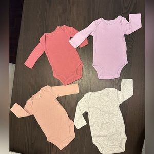 4 piece Carters Bodysuit